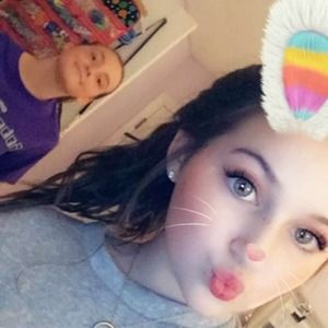 Meet your Posher, Kayley